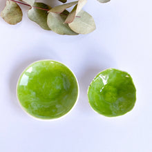 Load image into Gallery viewer, Tiny Bowl Set - Green
