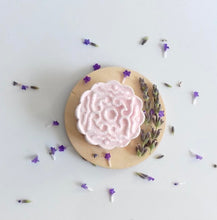 Load image into Gallery viewer, Shower Steamers - Sweetpea

