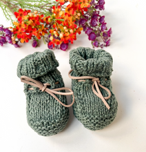 Load image into Gallery viewer, Merino Baby Booties
