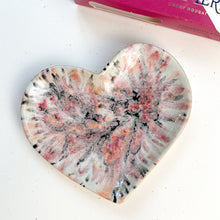 Load image into Gallery viewer, Ceramic Heart Plate
