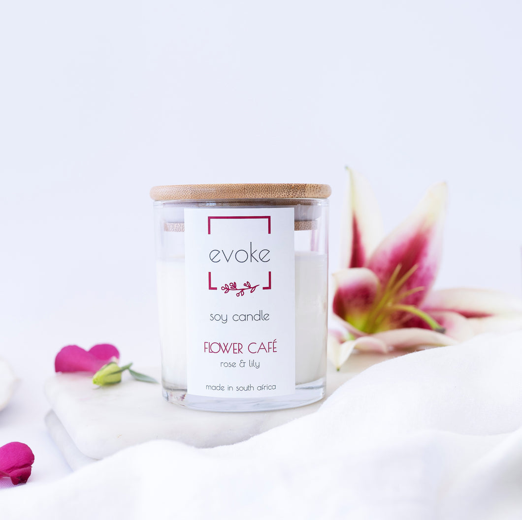 Scented Soy Candle - Flower Cafe (Lily and Rose)