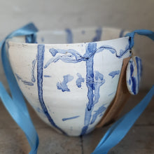 Load image into Gallery viewer, Ceramic Hanging Planter - Delft and White
