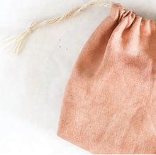 Load image into Gallery viewer, Hemp Scrubbies with Gift Bag - Salmon Pink

