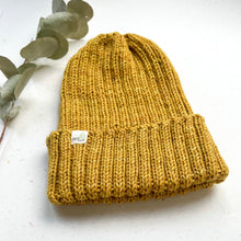 Load image into Gallery viewer, Merino Adult Beanie
