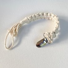 Load image into Gallery viewer, Macrame Dummy Clip - The Square
