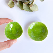 Load image into Gallery viewer, Tiny Bowl Set - Green
