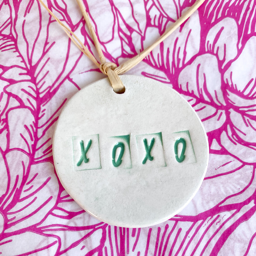 (Re)-Gift Tag - XOXO (green)