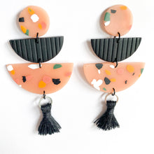 Load image into Gallery viewer, Handmade Clay Earrings - Ines
