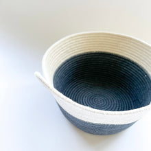 Load image into Gallery viewer, Medium Rope Bowl
