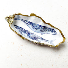 Load image into Gallery viewer, Decoupage Oyster Shell
