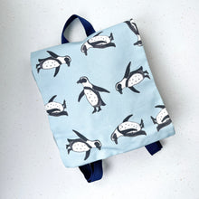 Load image into Gallery viewer, Kiddies Penguin Backpack
